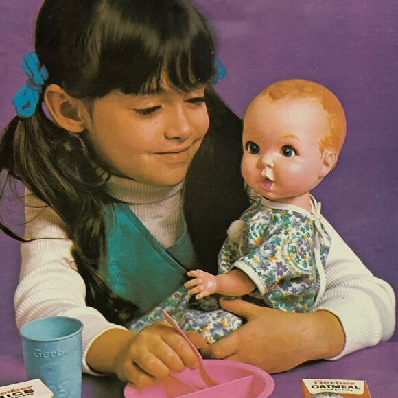 Vintage 1972 Milton Bradley Gerber Baby Doll and Feeding Set Pink Outfit in Box - Picture 3 of 6